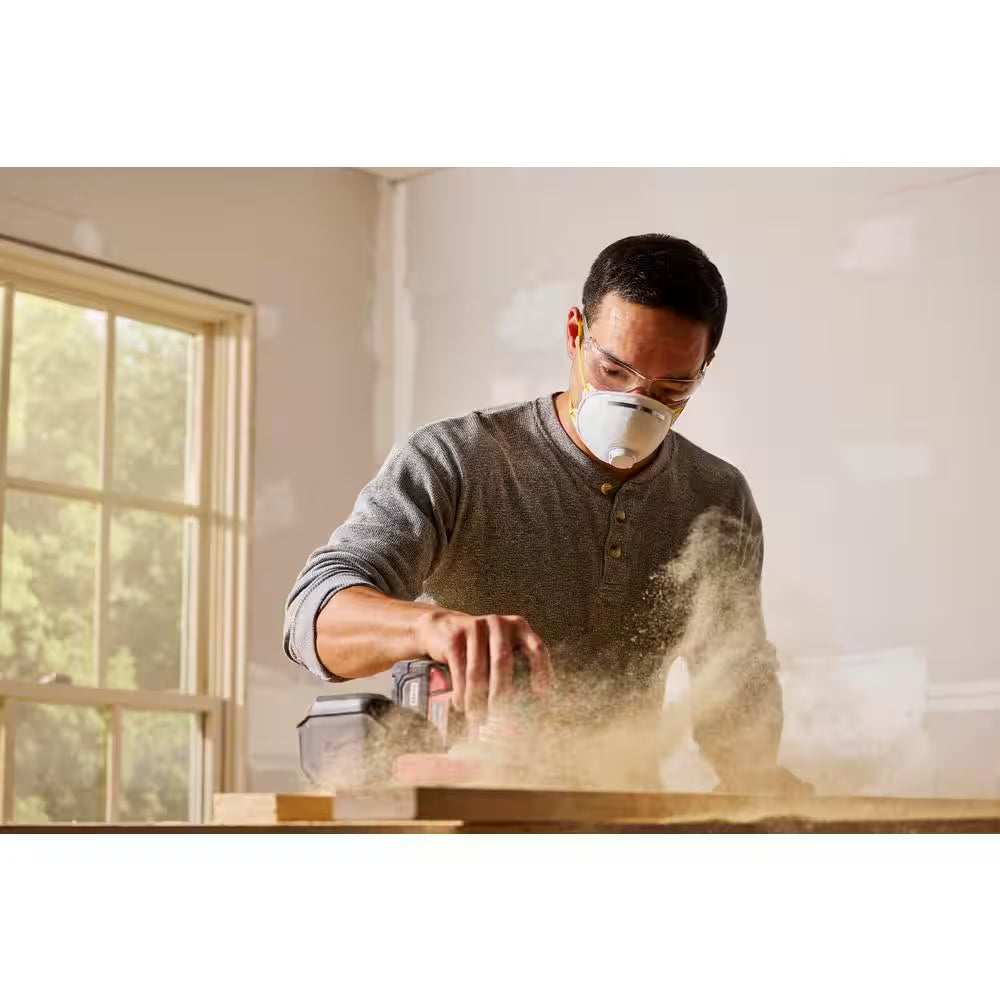 N95 Disposable Respirator Valve Box (15-Pack)