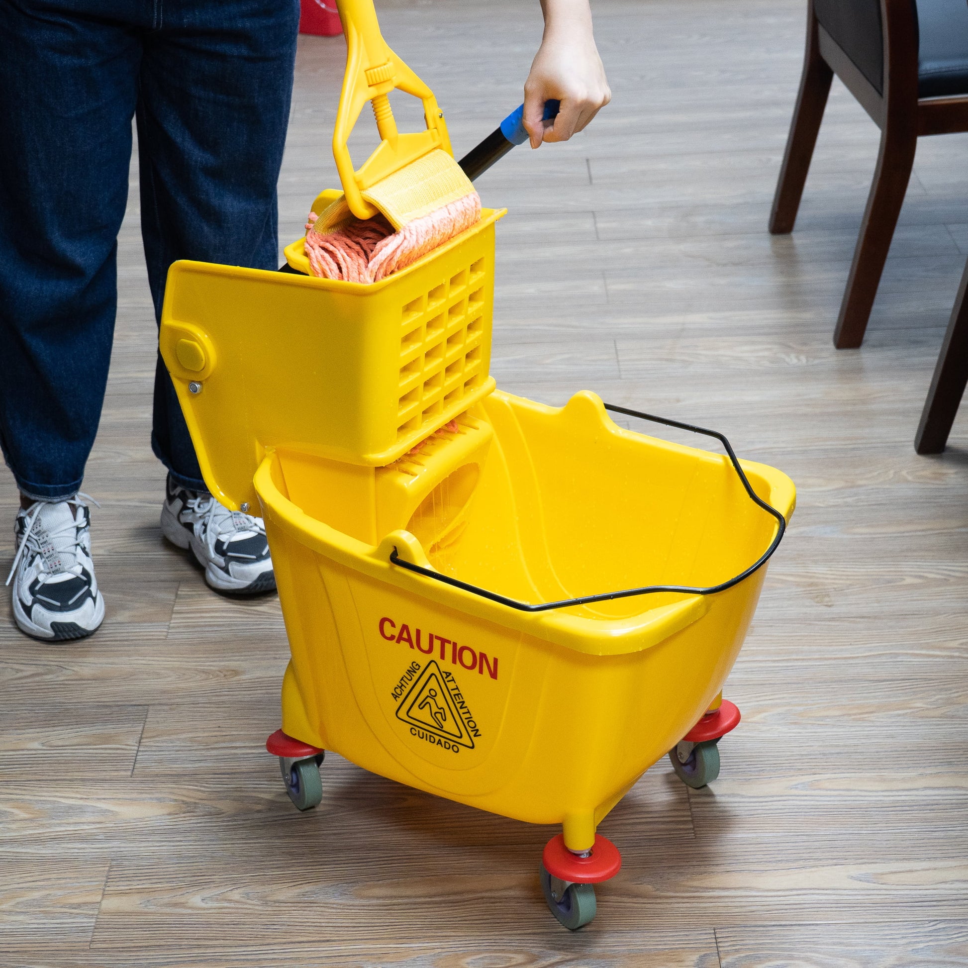 MATTHEW CLEANING Commercial Mop Bucket INCL.2 Pack Mop Head with Side Press Wringer on Wheels,Heavy Duty Tandem Portable Floor Cleaning Wavebrake,Ideal for Household,Industrial,Restaurant,34 Quart